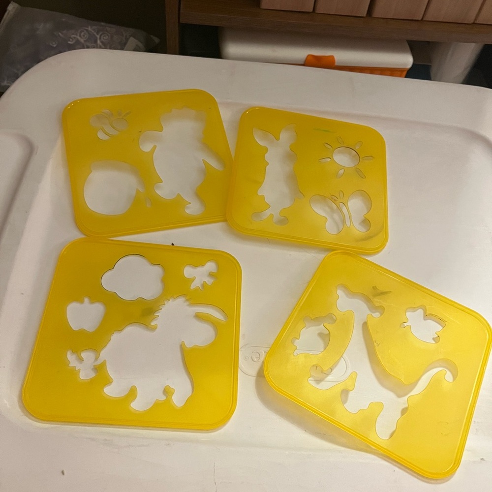 Winne Pooh stencil set